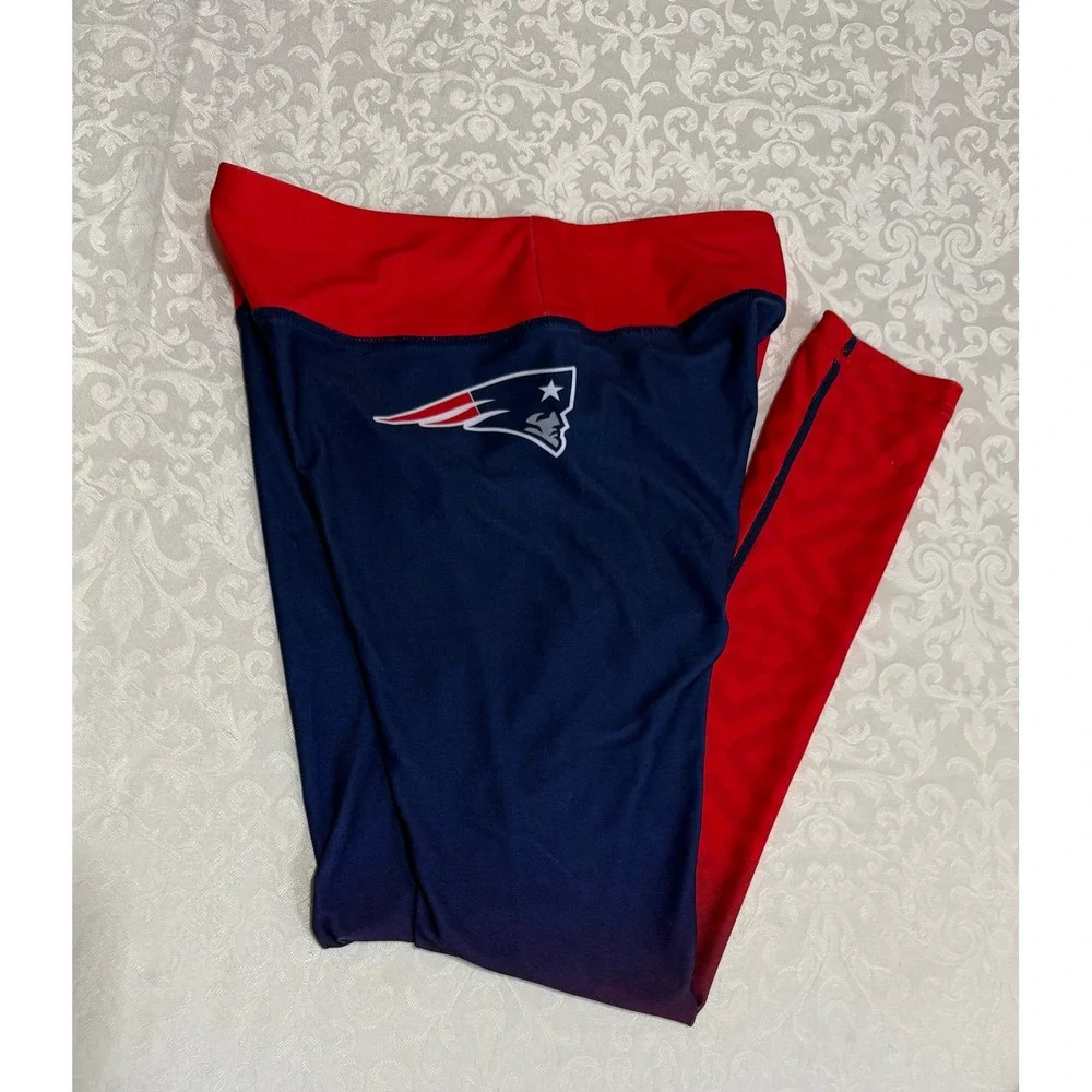 NFL Team Apparel New England Patriots Leggings Navy Red Women's Sporty Blokecore - Picture 4 of 11